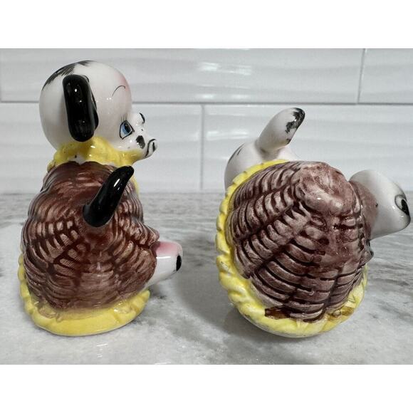 Vintage Japan Rare Dogs In Basket Salt Pepper Shaker Set Kitschy - Picture 6 of 8